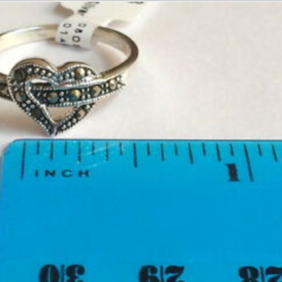Sterling Silver Marcasite Open Heart Promise Ring Size 8 9 - Picture 8 of 8